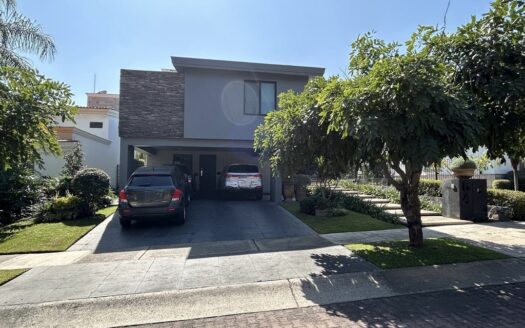 AZALEAS RESIDENCIAL, BUGAMBILIAS PRIMERA SECCIÓN