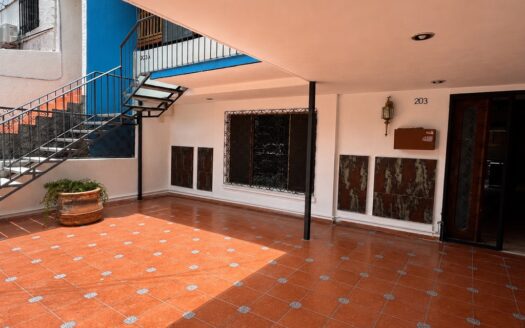 CASA EN VENTA PRADOS VALLARTA