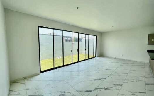 CASA EN VENTA SOLARES