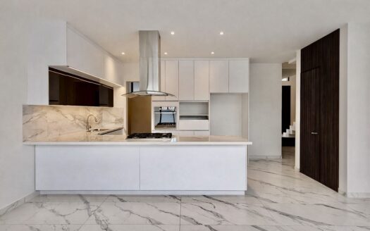 CASA EN VENTA LARISSA SOLARES