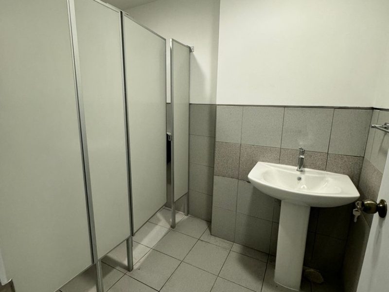 D7DCC5E8-3429-4ED1-805A-8ACBD96EDFA9_1_105_c