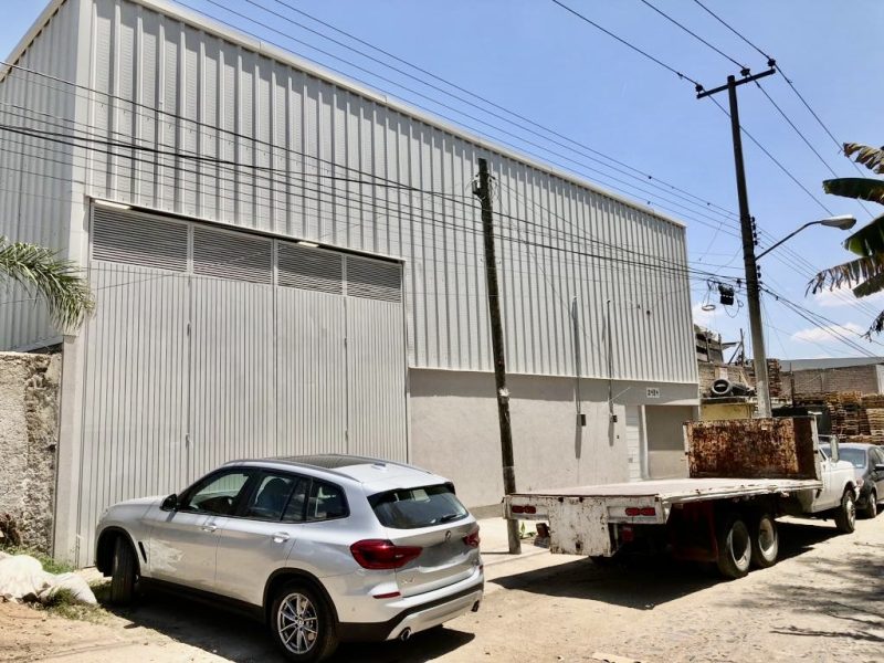 FACHADA BODEGA PERIFERICO SUR