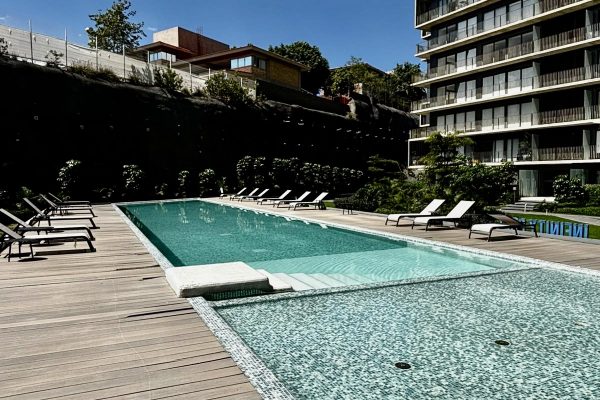 b24084e3-67c6-49d3-9f9d-8347511a53f3 b24084e3-67c6-49d3-9f9d-8347511a53f3