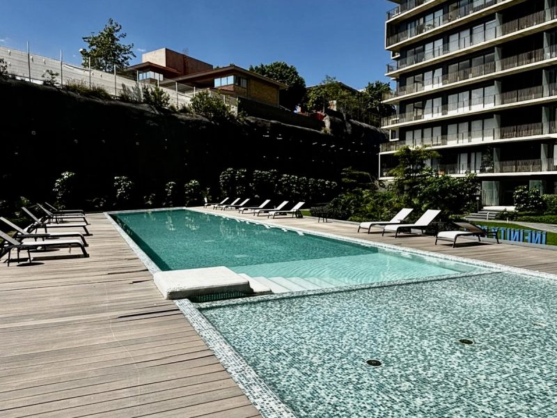 b24084e3-67c6-49d3-9f9d-8347511a53f3