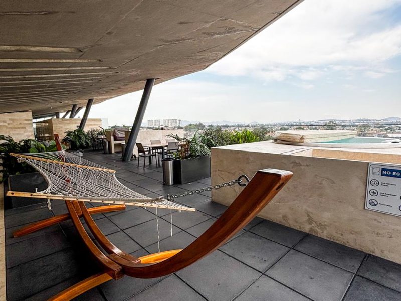 e9ad8991-e513-47d7-b3b3-0cb98c9986a3