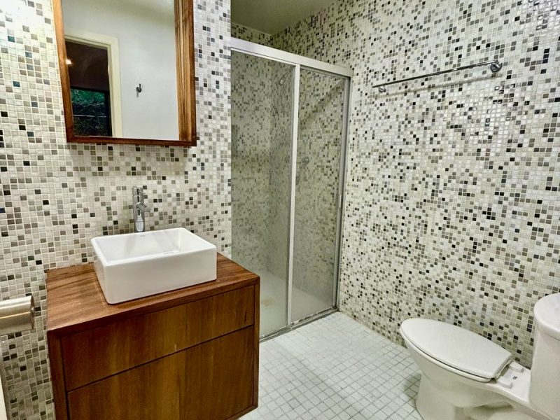 eb0f5b60-6ec9-4f4e-beca-39aaaf7ef6c0