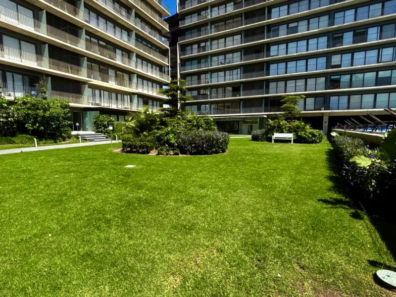 f4da8570-3e1e-430d-b36c-6e2a1a8348cb